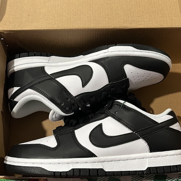 W Nike Dunk Low Next Nature - Picture 2 of 3